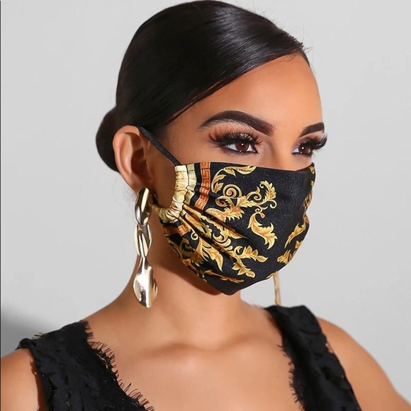 Face Mask ✨ - Picture 3 of 3